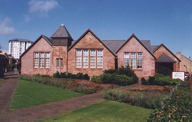 Photo of Barncluith Business Centre Photo of Barncluith Business Centre